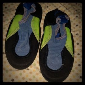 Surf moc swim shoes